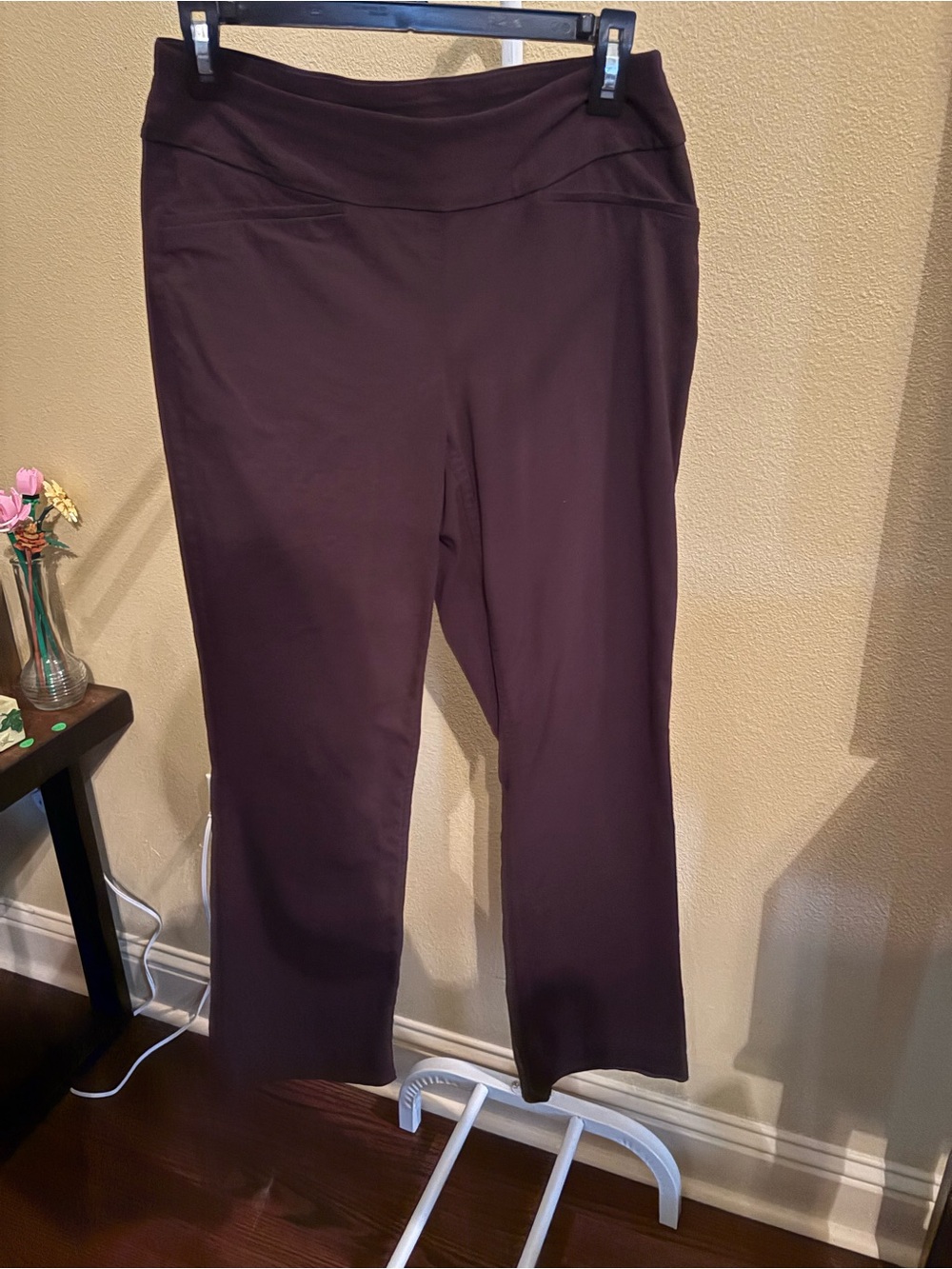 Westbound Women's Dark Brown Stretch Yoga Pants